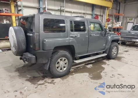 2008 Hummer H3 Suv z USA, uszkodzony, nr VIN 5GTEN13EX88167220